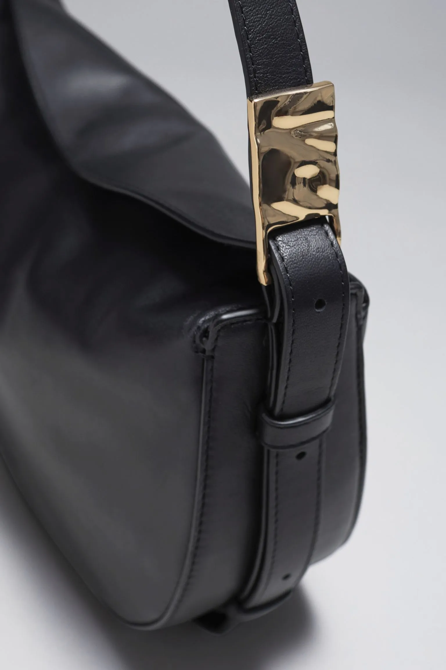 & Other Stories Leather Shoulder Bag, black