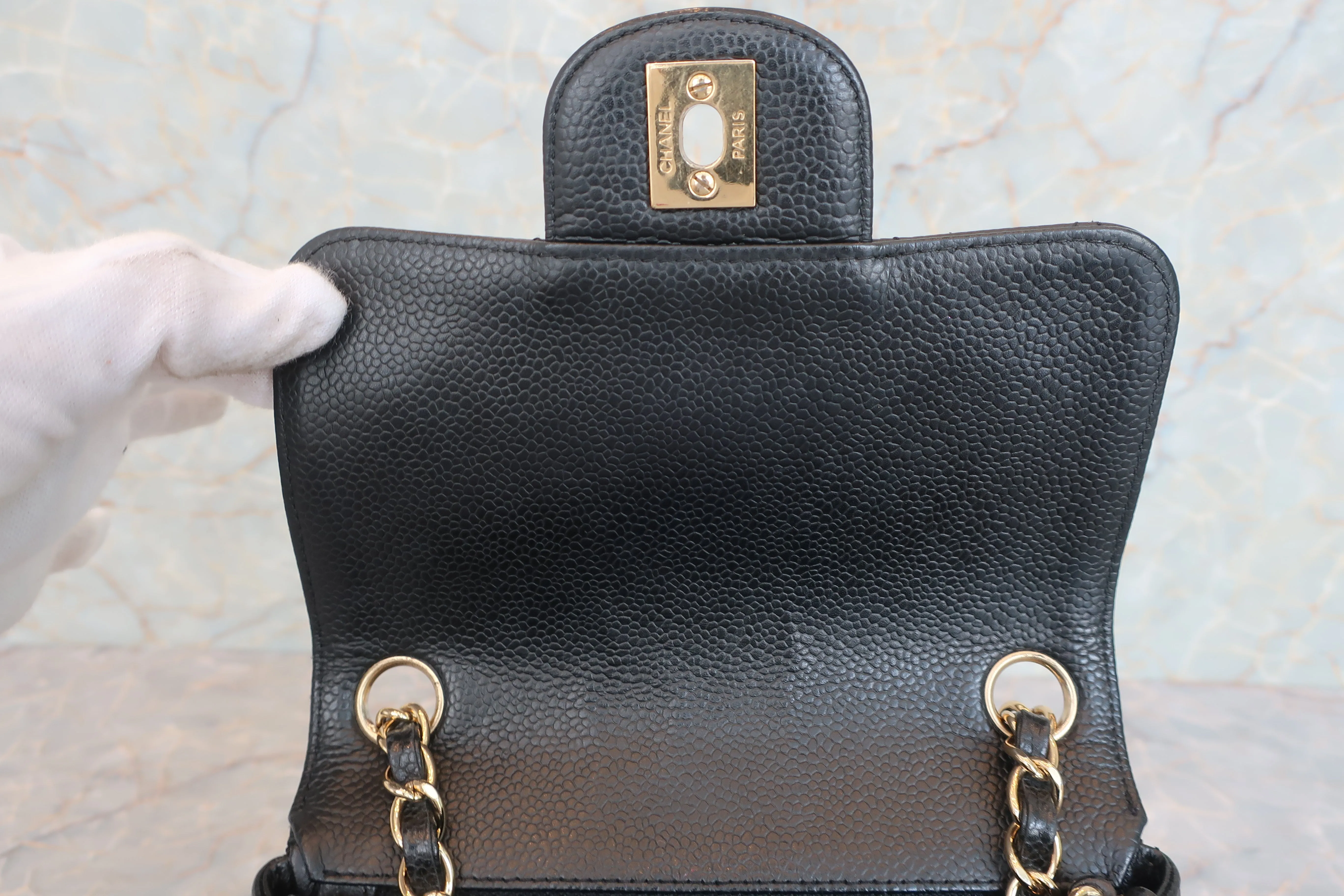 CHANEL/シャネル ミニマトラッセシングルフラップチェーンショルダーバッグ キャビアスキン ショルダーバッグ ブラック/ゴールド金具 600080111