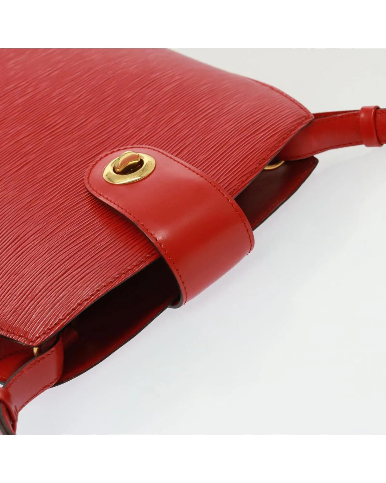 Epi Leather Cluny Shoulder Bag
