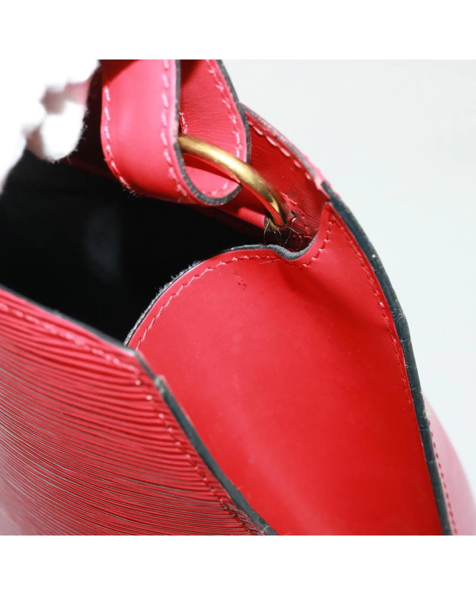 Epi Leather Cluny Shoulder Bag