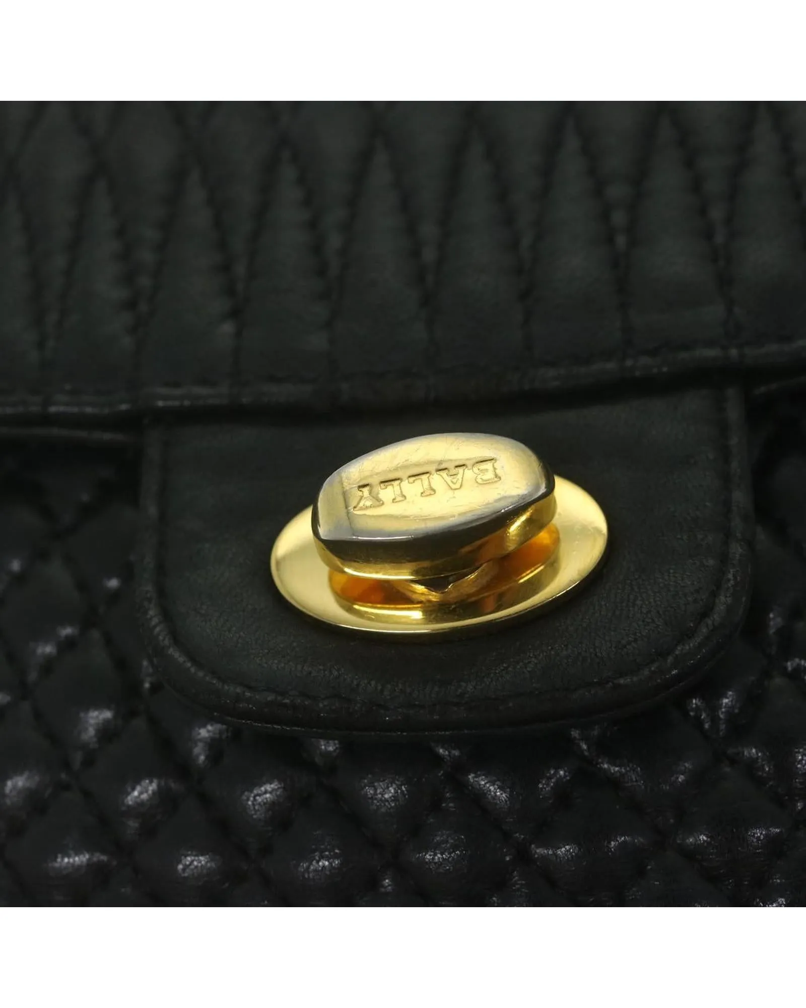 Quilted Leather Chain Shoulder Bag