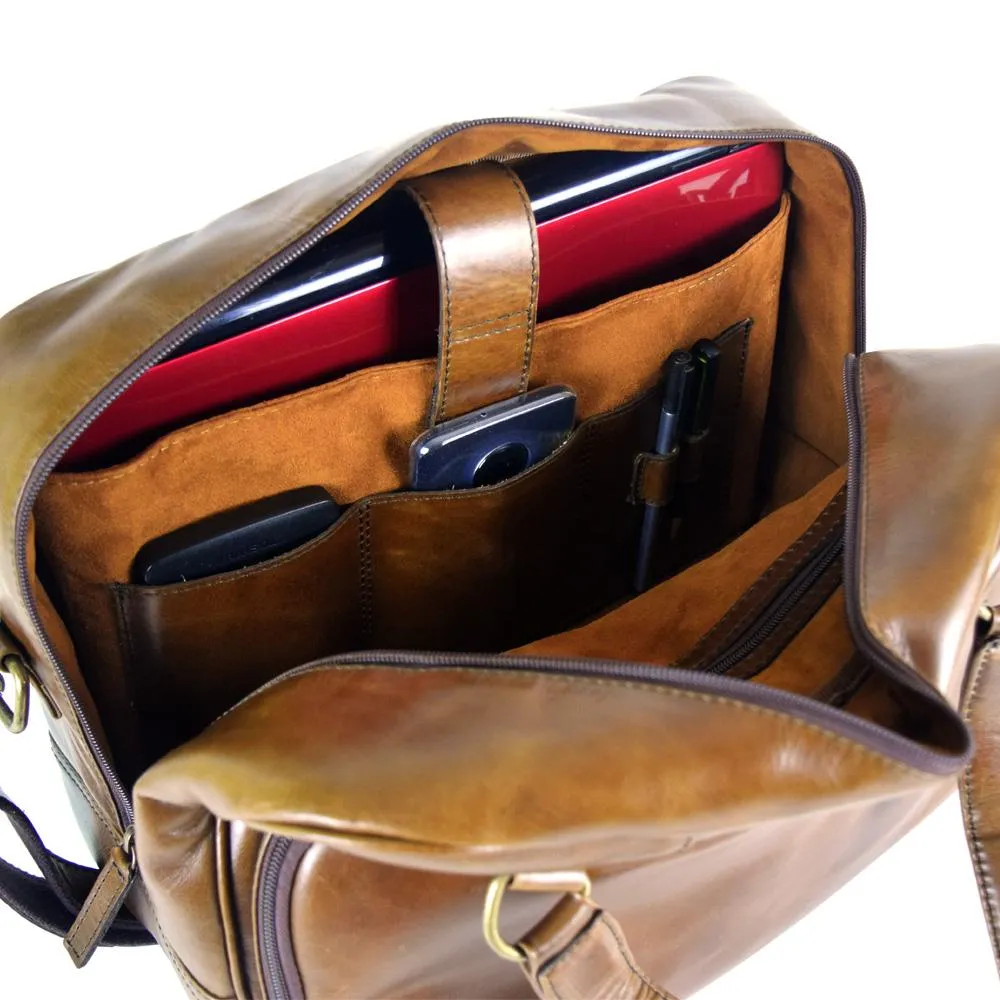 Vancouver Travel Bag in Chocolate Leather