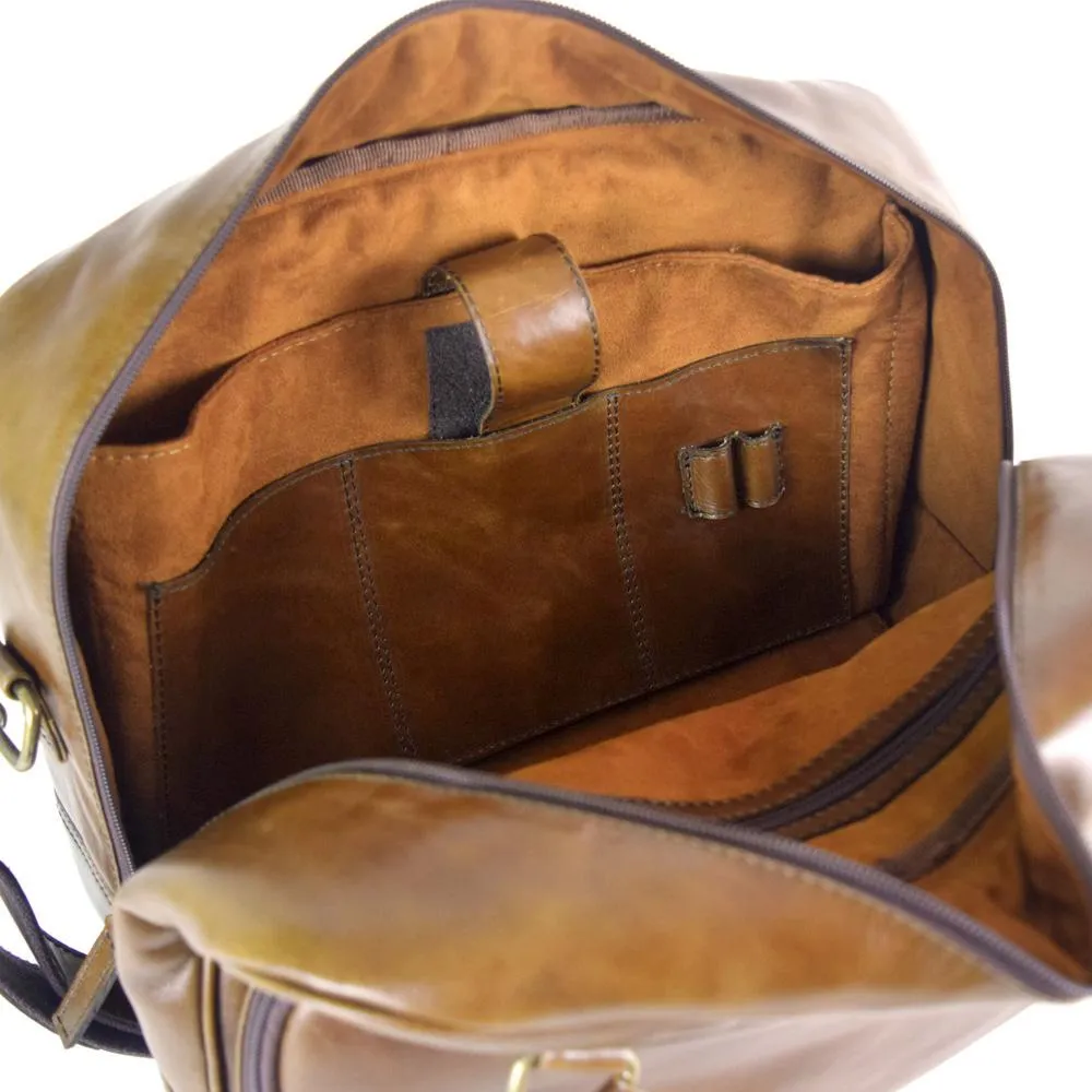 Vancouver Travel Bag in Chocolate Leather